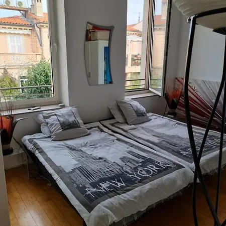 Center Palais Apartment